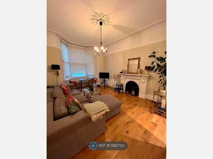 2 Bedroom Flat To Rent In Finborough Road, London, SW10