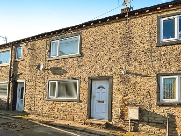 1 Bedroom Terraced House To Rent In Berrys Buildings, Halifax, West Yorkshire, HX2