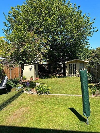 4 Bedroom Semi-Detached House To Rent In Highlands Boulevard - Online Enquiries Only, SS9