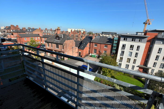 2 Bedroom Apartment To Rent In The Ropewalk, Nottingham, NG1
