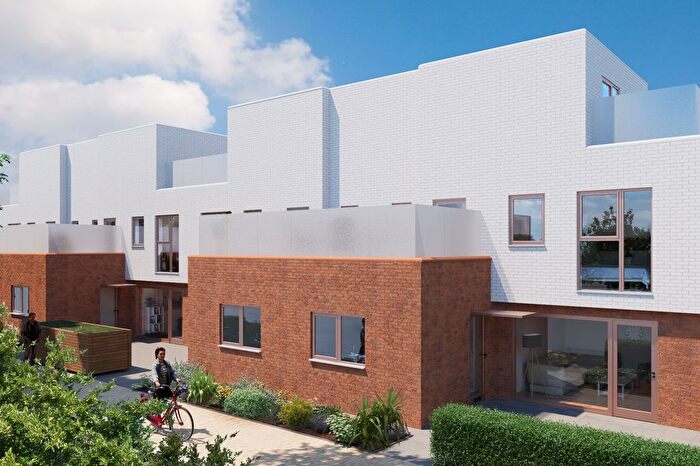 Park Home For Sale In Chingford Mount Road, London, E4