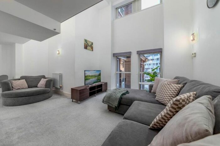 1 Bedroom Flat To Rent In Cadogan Road, London, SE18