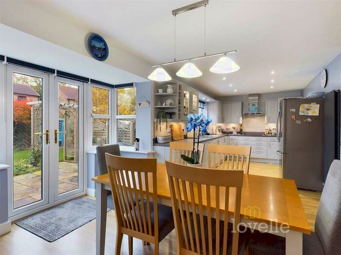 5 Bedroom House For Sale In Nicholas Way, Corringham, Gainsborough, DN21