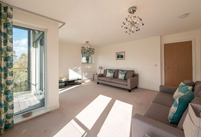 2 Bedroom Flat To Rent In Burnbrae Park, East Craigs, Edinburgh, EH12