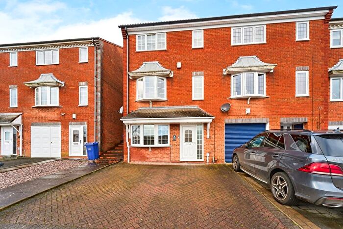 4 Bedroom Terraced House For Sale In Strathern Drive, Coseley, Bilston, WV14