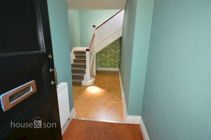 3 Bedroom Flat To Rent In Talbot Avenue, Bournemouth, BH3