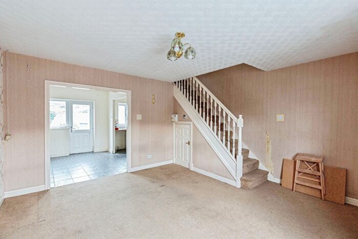 3 Bedroom End Of Terrace House For Sale In Gardeners Mews, Blackpool, Lancashire, FY1