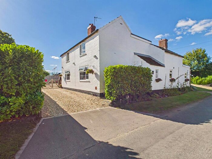 3 Bedroom Cottage For Sale In Ryehill Cottage, Main Road, Belchford, LN9