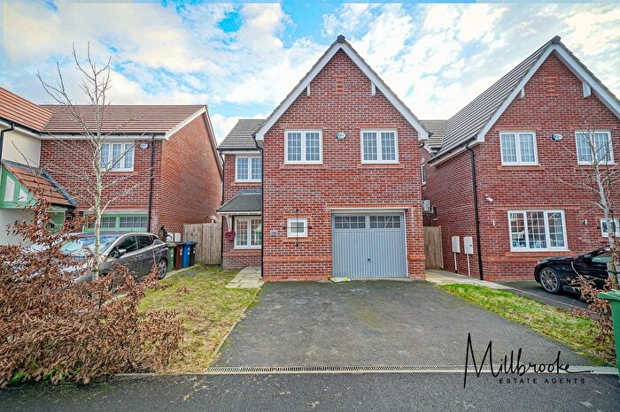 4 Bedroom Detached House To Rent In Norton Road, Worsley, M28