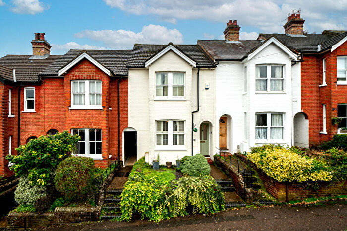 3 Bedroom Terraced House For Sale In Shrublands Avenue, Berkhamsted, HP4