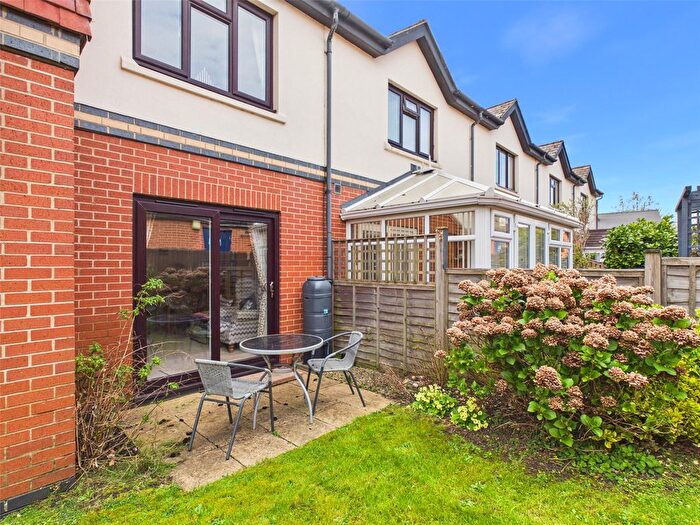 1 Bedroom Flat For Sale In Barnwood Road, Gloucester, Gloucestershire, GL4