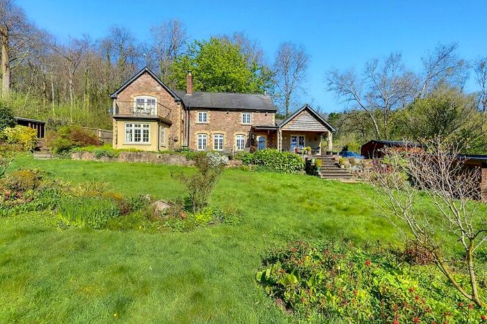 4 Bedroom Detached House For Sale In Clanna, Alvington, Lydney, Gloucestershire., GL15