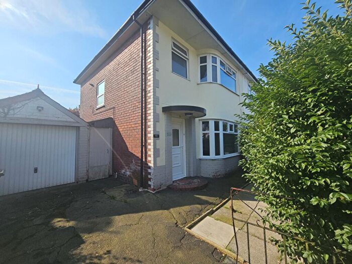 3 Bedroom Semi-Detached House To Rent In Sion Close, Ribbleton, PR2