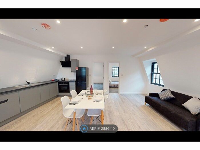 2 Bedroom Flat To Rent In Gibraltar House, London, SE26