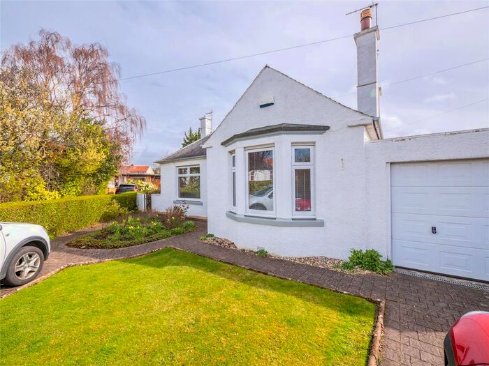 3 Bedroom Detached House To Rent In Drylaw Gardens, Edinburgh, EH4