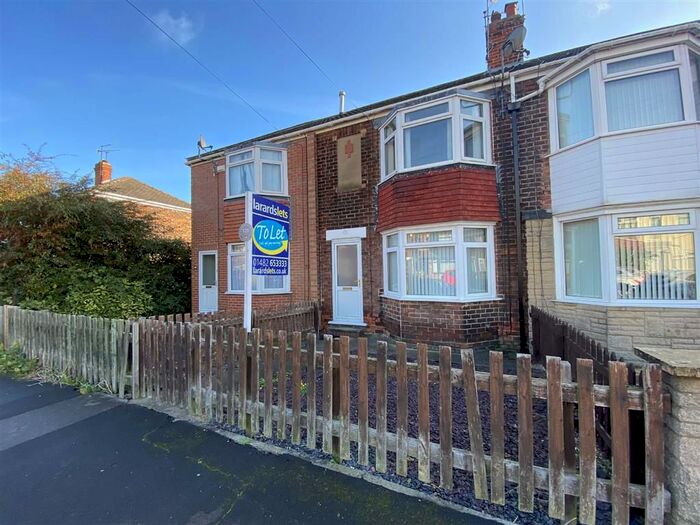 2 Bedroom Terraced House To Rent In Lamorna Avenue, Hull, HU8