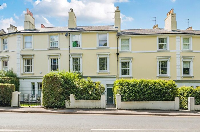 2 Bedroom Town House To Rent In Nevill Terrace, Tunbridge Wells, TN2