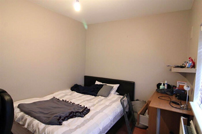 6 Bedroom House To Rent In Slaidburn Drive, Lancaster, LA1