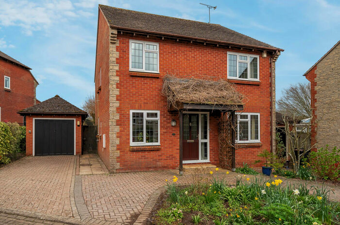 4 Bedroom Detached House For Sale In Meredith Close, Halstock, Yeovil, BA22