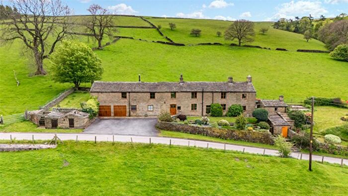 4 Bedroom Detached House For Sale In Lamaload Road, Rainow, Macclesfield, Cheshire, SK10