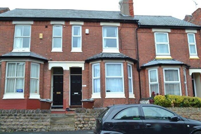 Property To Rent In Rothesay Avenue, Nottingham, Nottinghamshire, NG7