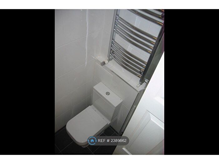 5 Bedroom Flat To Rent In Ealing, London, W5