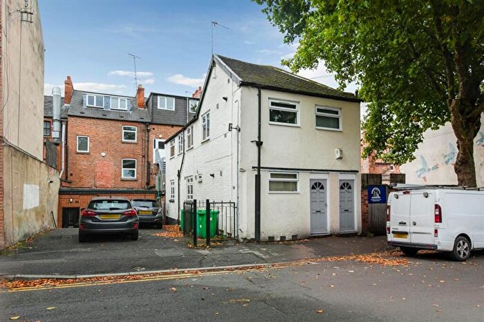 3 Bedroom Flat To Rent In North Sherwood Street, Nottingham, NG1