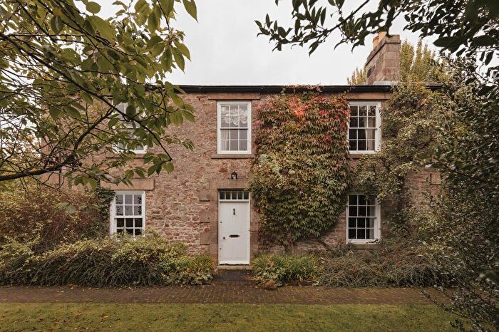 4 Bedroom Country House For Sale In Dilston Crossing House, Corbridge, Northumberland, NE45