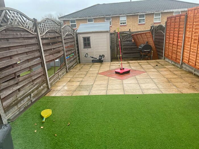 3 Bedroom Terraced House To Rent In Bradymead, London, E6