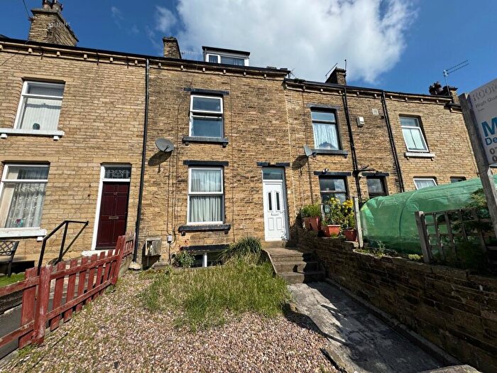 4 Bedroom Terraced House For Sale In Alexandra Road, Shipley, BD18