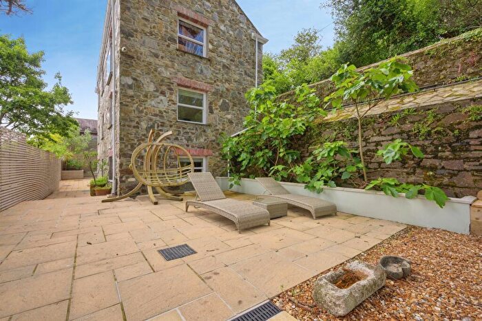 4 Bedroom Detached House For Sale In Mariner's Muse, Saltash, PL12