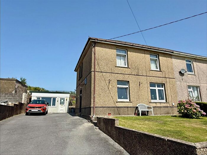 3 Bedroom Semi-Detached House For Sale In Llechyfedach, Upper Tumble, Llanelli, SA14