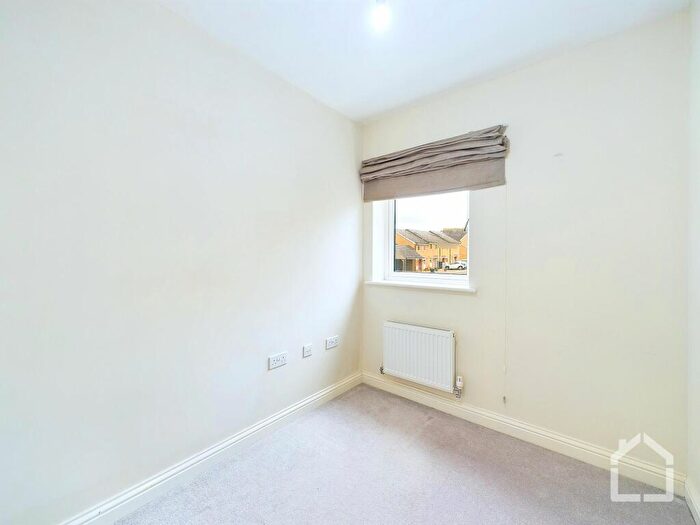 4 Bedroom Link Detached House To Rent In Heren Lane, Whitehouse, MK8