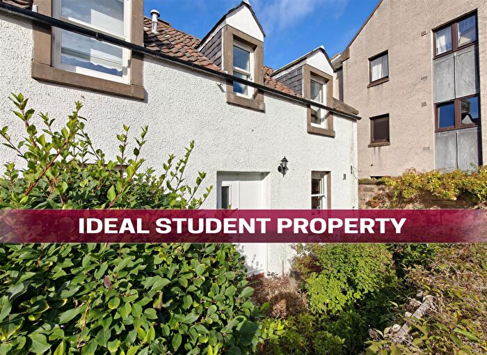 2 Bedroom End Of Terrace House To Rent In Market Street, St. Andrews, KY16