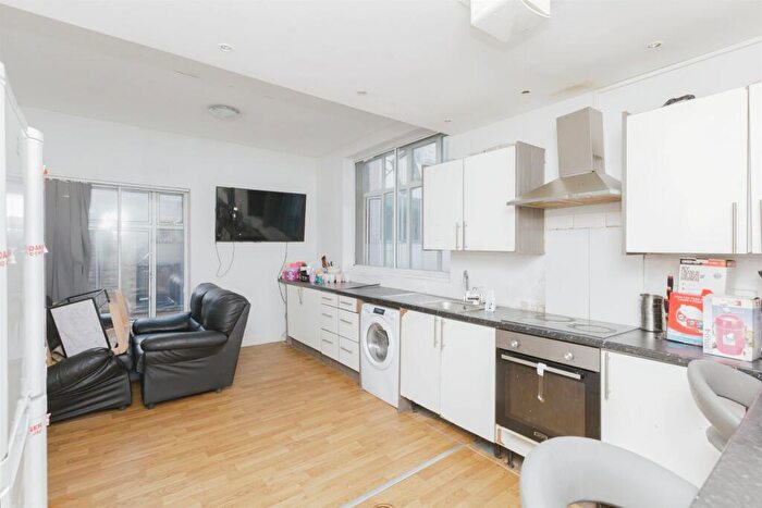 5 Bedroom Flat For Sale In Granby Street, Leicester, LE1