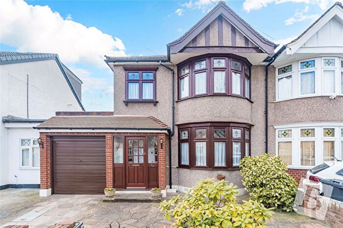 3 Bedroom Semi Detached House For Sale In Primrose Avenue, Chadwell Heath, RM6