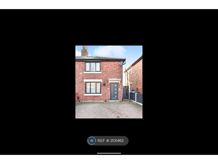 3 Bedroom Semi-Detached House To Rent In Anderton Grove, Ashton Under Lyne, OL6