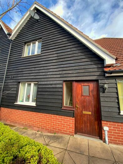 1 Bedroom Flat To Rent In Sparrows Rise, Ipswich, IP6