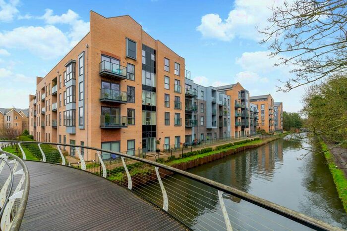 2 Bedroom Flat To Rent In The Embankment, Nash Mills Wharf, HP3