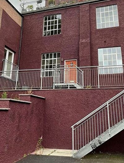 2 Bedroom Maisonette To Rent In Bruce Street, Dunfermline, KY12