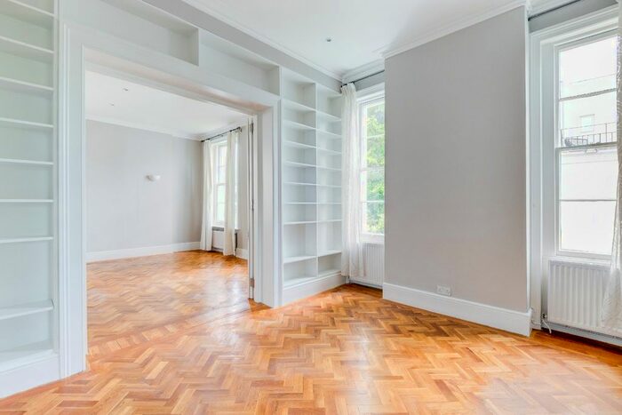 4 Bedroom Flat To Rent In Maida Avenue, Little Venice, London, W2