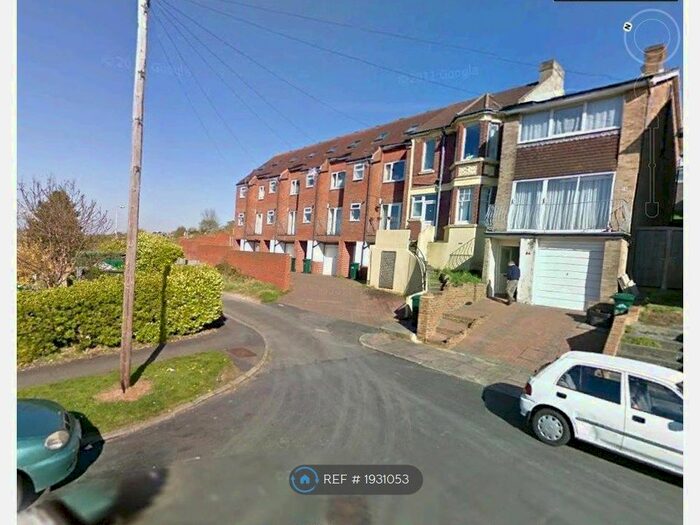 6 Bedroom Terraced House To Rent In Nesbitt Road, Brighton, BN2