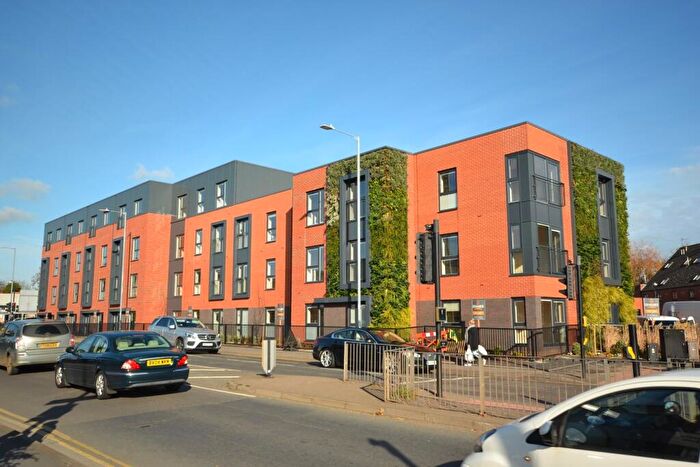 2 Bedroom Flat To Rent In Fordham House, Clopton Road, Stratford Upon Avon, Warwickshire, CV37