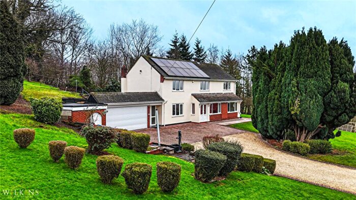 4 Bedroom Detached House For Sale In Watling Street, Hints, B78