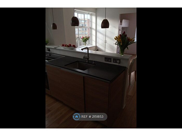 1 Bedroom Flat To Rent In Witley Court, London, WC1N