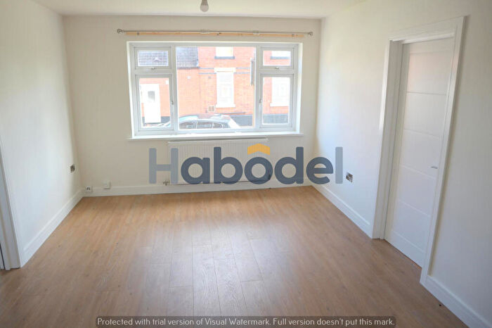 2 Bedroom Flat To Rent In Derby Road, Long Eaton, Nottingham, NG10