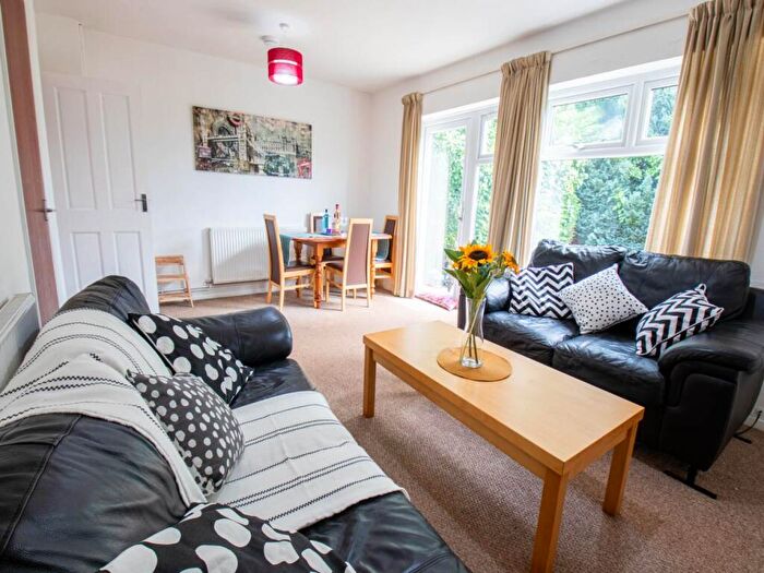 3 Bedroom House To Rent In Mead Way, Canterbury, Kent, CT2