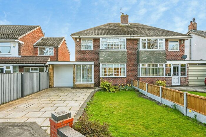 3 Bedroom Semi-Detached House For Sale In Southport Road, Lydiate, Liverpool, Merseyside, L31