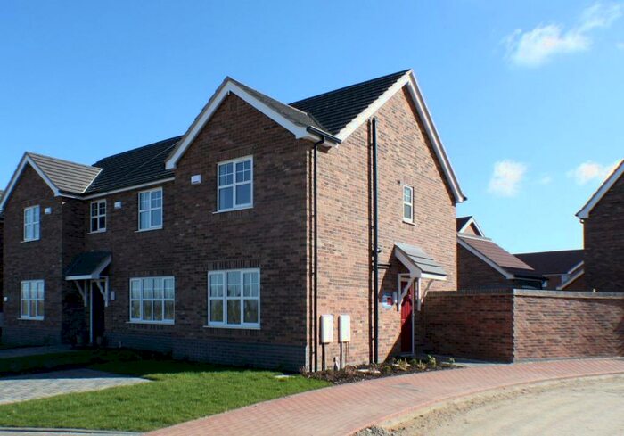 2 Bedroom Semi-Detached House To Rent In Bayleaf Lane, Barton-upon-Humber, DN18