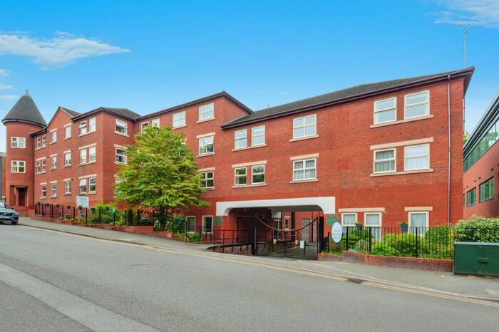2 Bedroom Flat For Sale In Church Street, Wilmslow, Cheshire, SK9